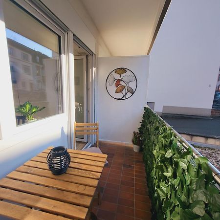 Zentrales Apartment Mit Balkon Und Parkplatz Trier Exterior foto